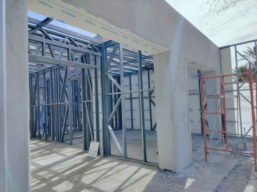 COMPLEXE DE VILLAS EN STRUCTURE METALLIQUE STRUCTURE METALLIQUE D UN COMPLEXE DE VILLAS. Structure en acier galvanisé